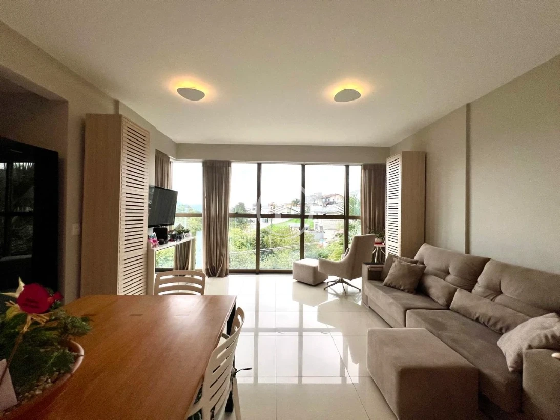 Apartamento em Pedra Branca, Palhoça. 2 quartos, 75m². Imagem 2 de 12