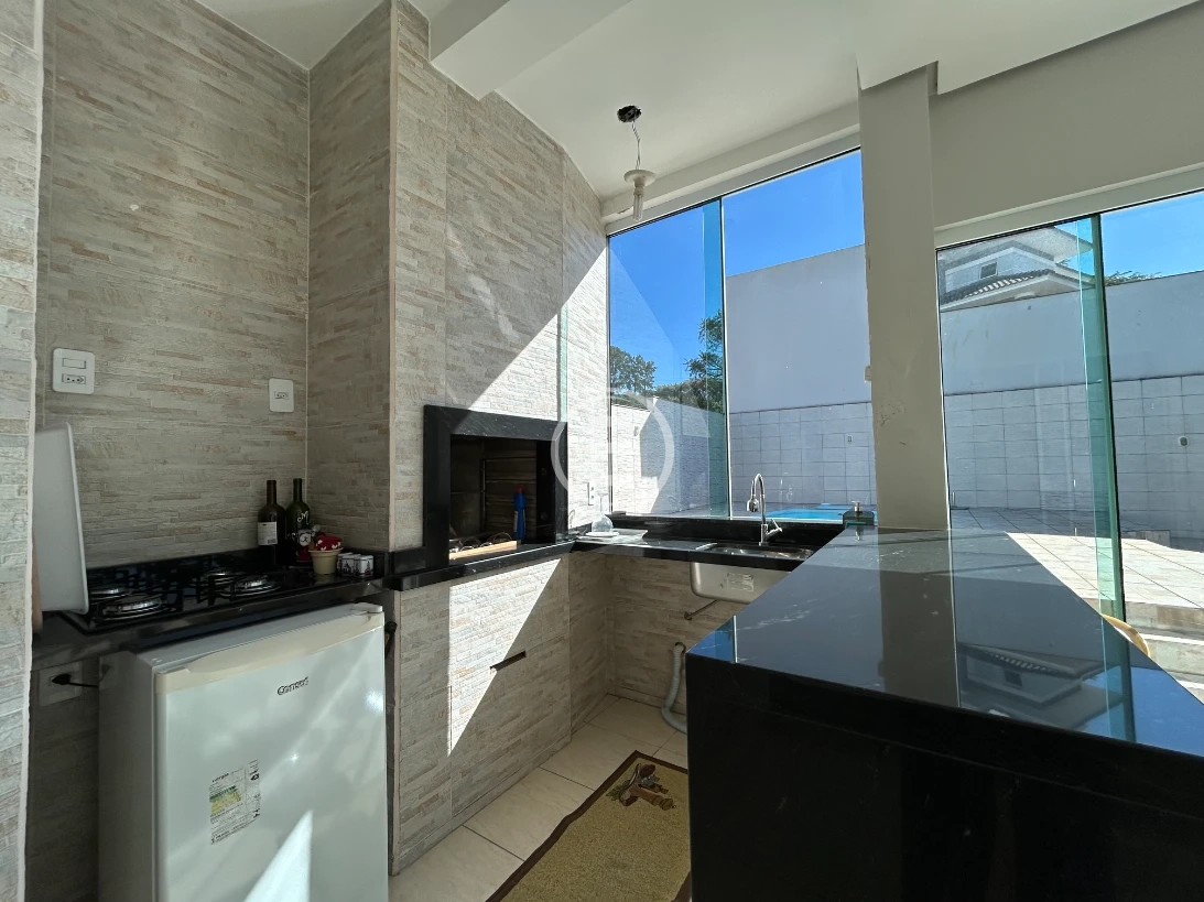 Casa em Pedra Branca, Palhoça. 3 quartos, 233m². Imagem 13 de 21