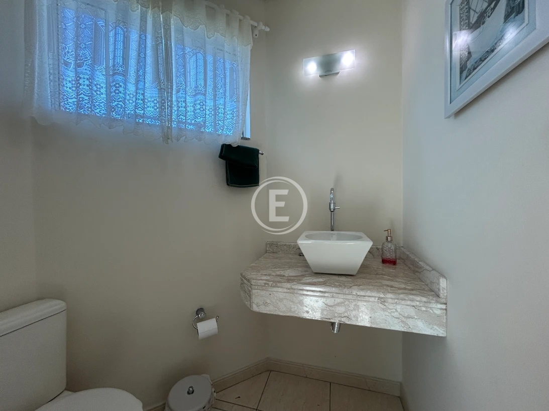 Casa em Pedra Branca, Palhoça. 3 quartos, 233m². Imagem 16 de 21