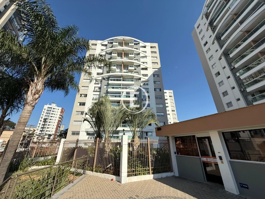 Apartamento em Barreiros, São José. 1 quartos, 96m². Imagem 1 de 16