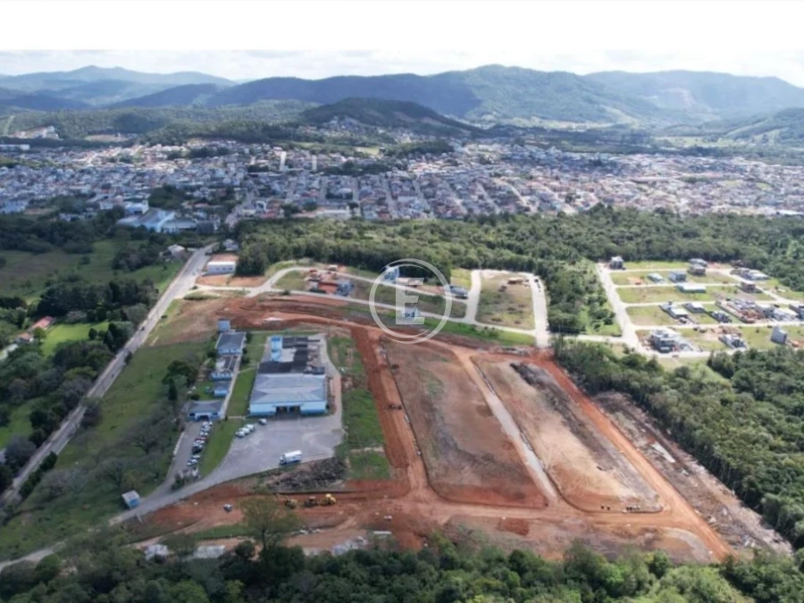 Terreno em Forquilhas, São José. 0 quartos, 0m². Imagem 4 de 5