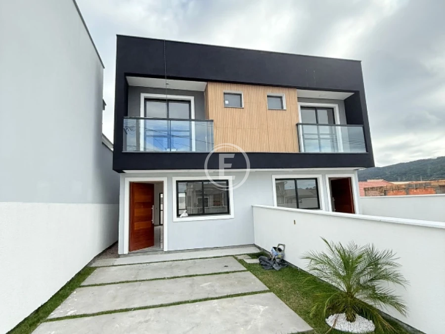 Sobrado Geminado em Bela Vista, Palhoça. 2 quartos, 84m². Imagem 1 de 14