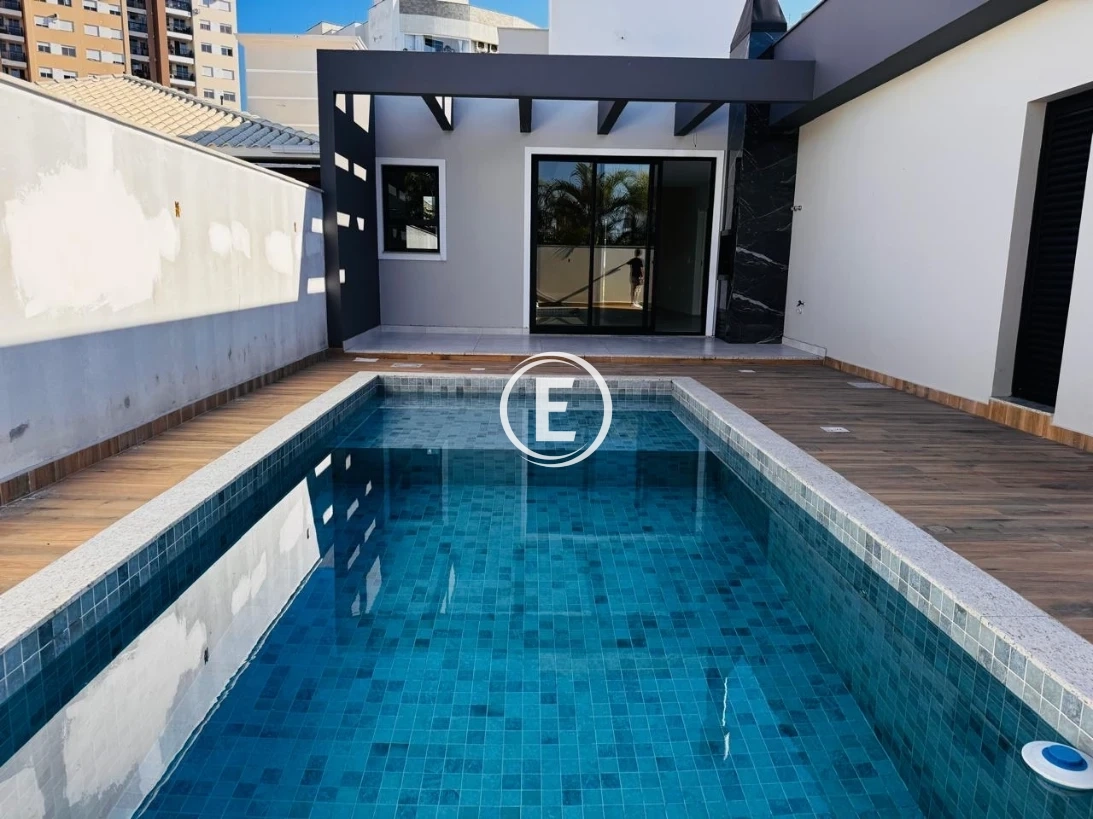 Casa em Pedra Branca, Palhoça. 3 quartos, 187m². Imagem 14 de 16