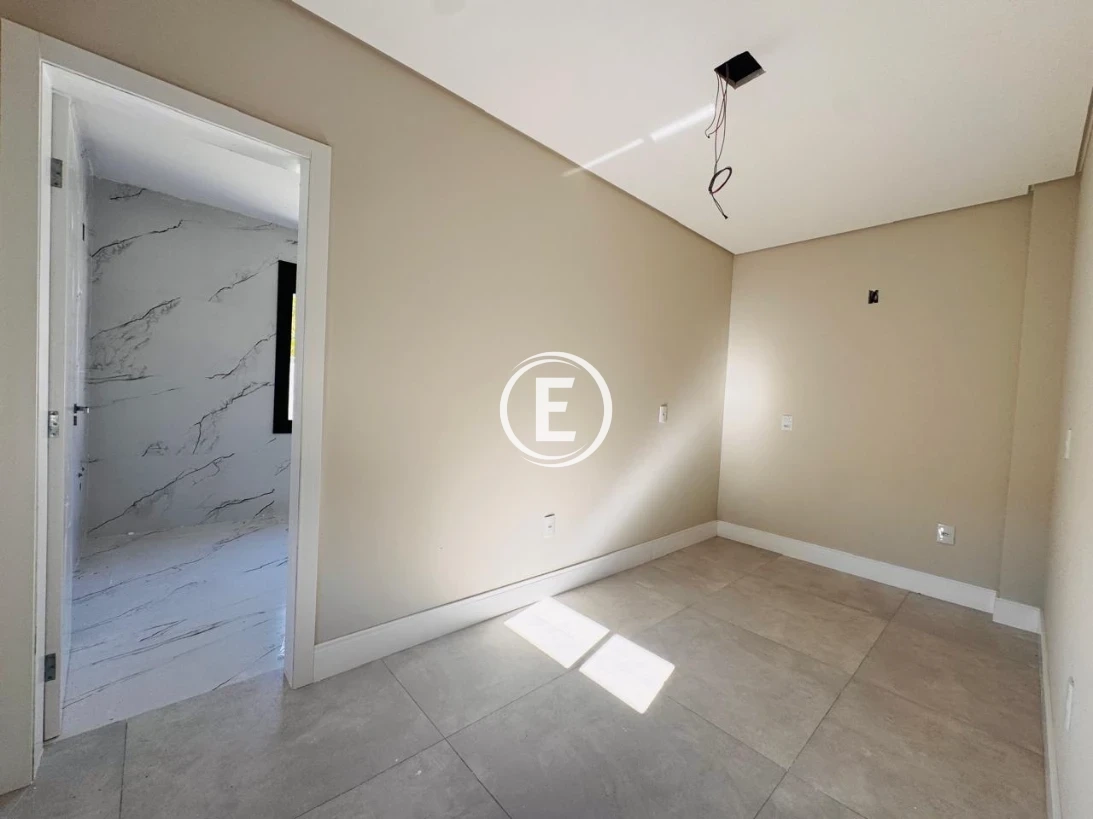 Casa em Pedra Branca, Palhoça. 3 quartos, 187m². Imagem 6 de 16