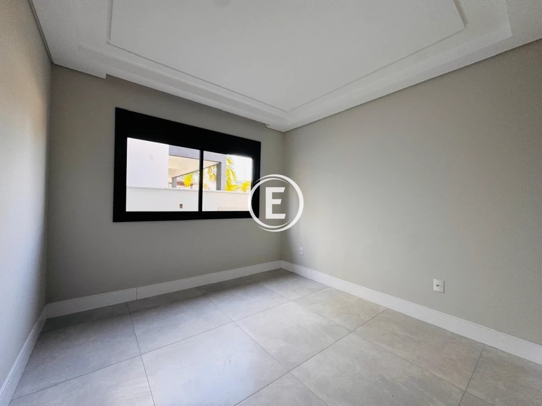 Casa em Pedra Branca, Palhoça. 3 quartos, 187m². Imagem 9 de 16