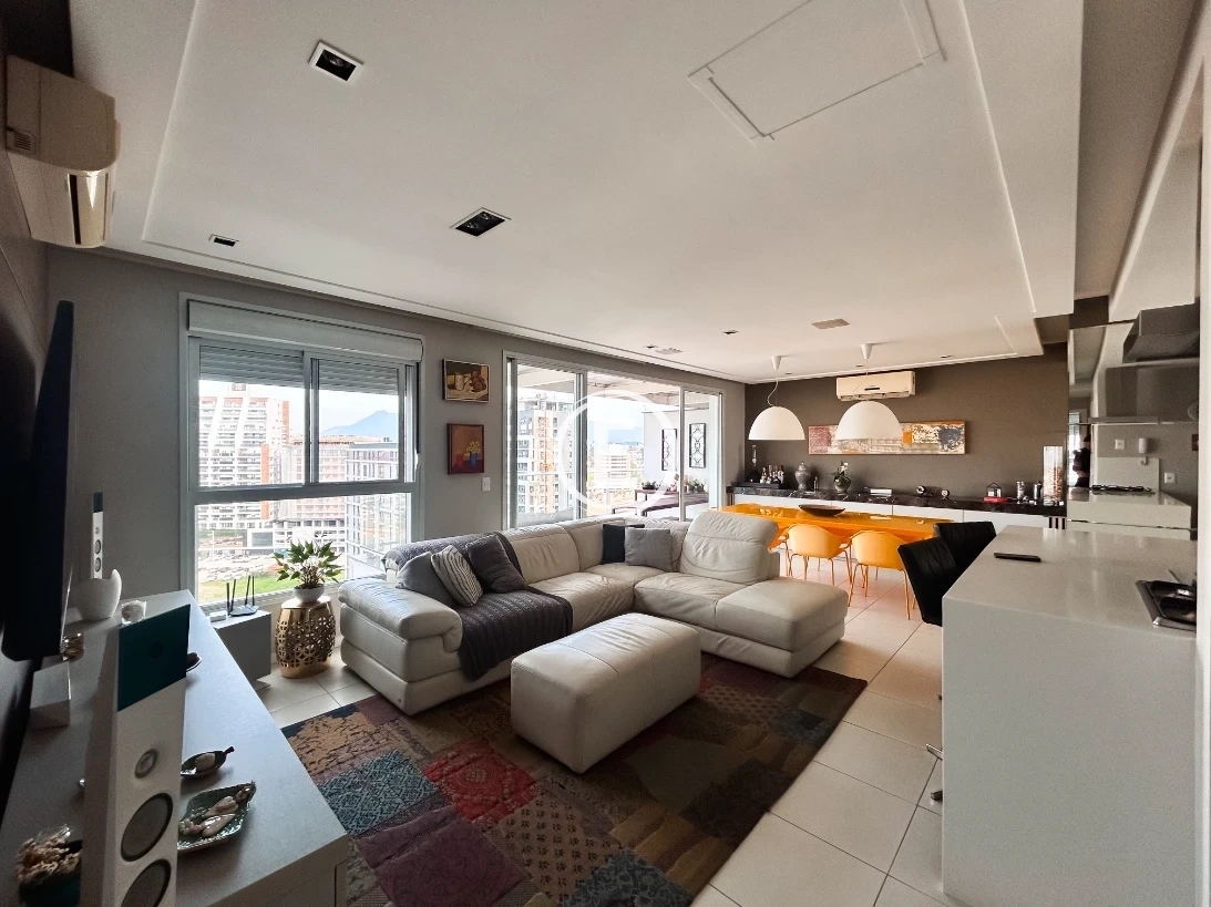 Apartamento em Pedra Branca, Palhoça. 3 quartos, 107m². Imagem 2 de 18