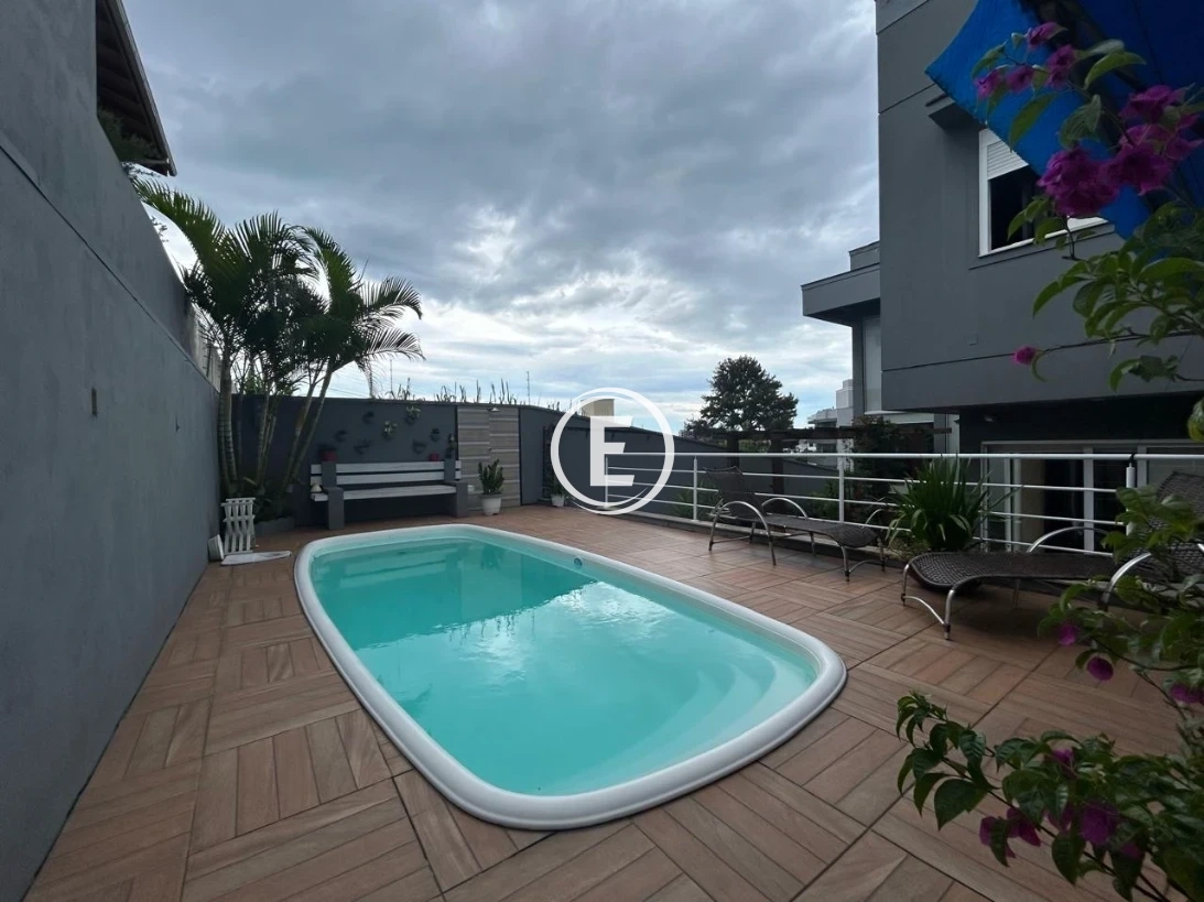 Casa em Pedra Branca, Palhoça. 4 quartos, 320m². Imagem 19 de 20