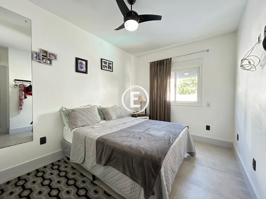 Casa em Pedra Branca, Palhoça. 4 quartos, 320m². Imagem 9 de 20