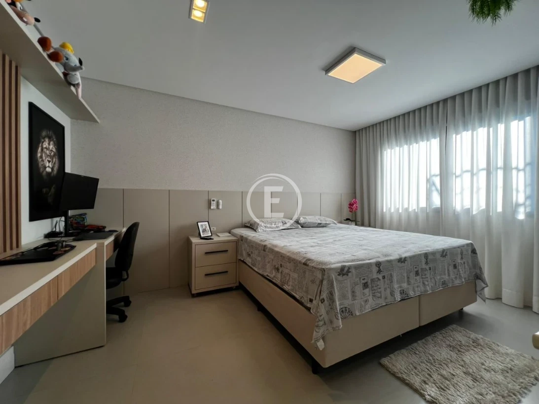 Casa em Pedra Branca, Palhoça. 3 quartos, 165m². Imagem 9 de 18