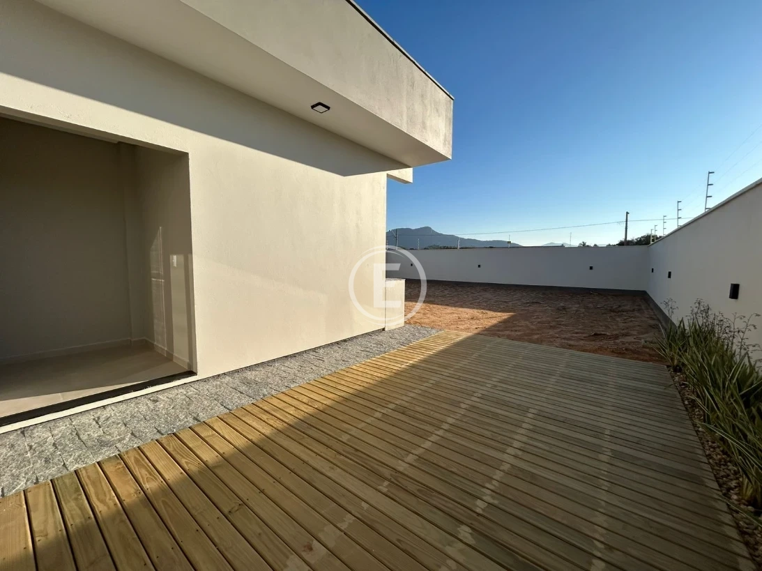 Casa em Sertão do Maruim, São José. 3 quartos, 147m². Imagem 12 de 16