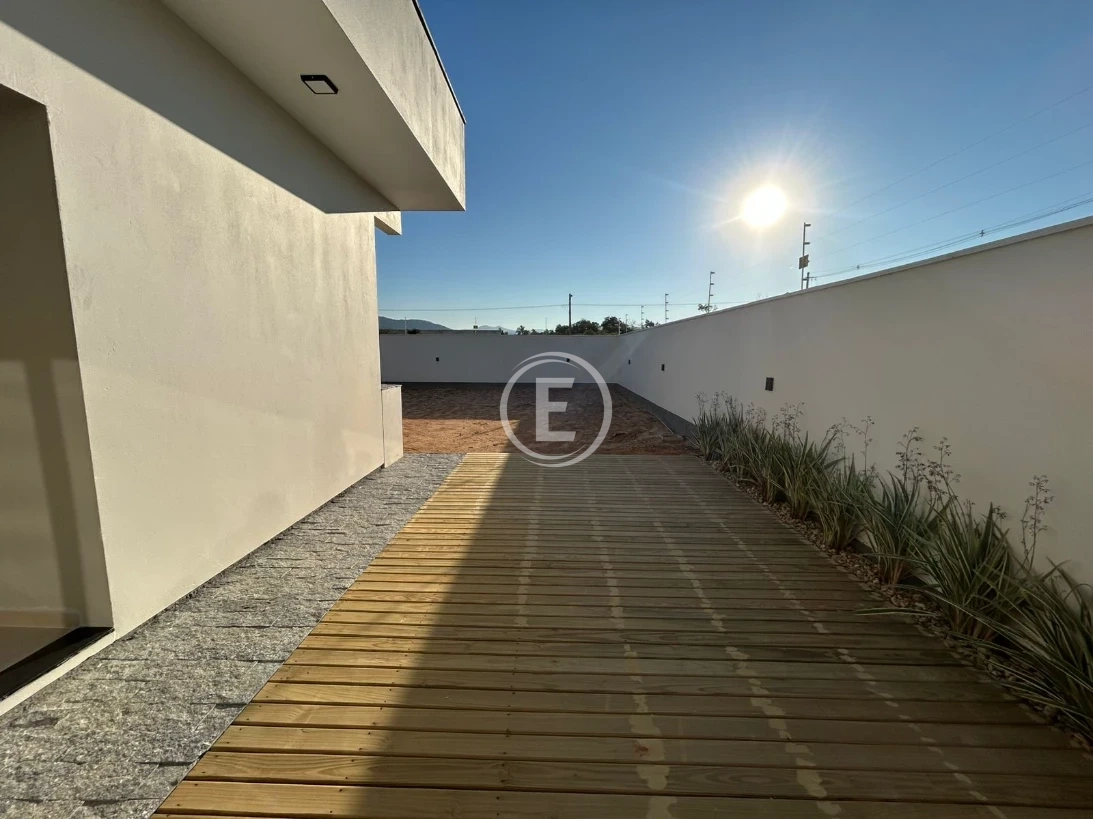 Casa em Sertão do Maruim, São José. 3 quartos, 147m². Imagem 13 de 16