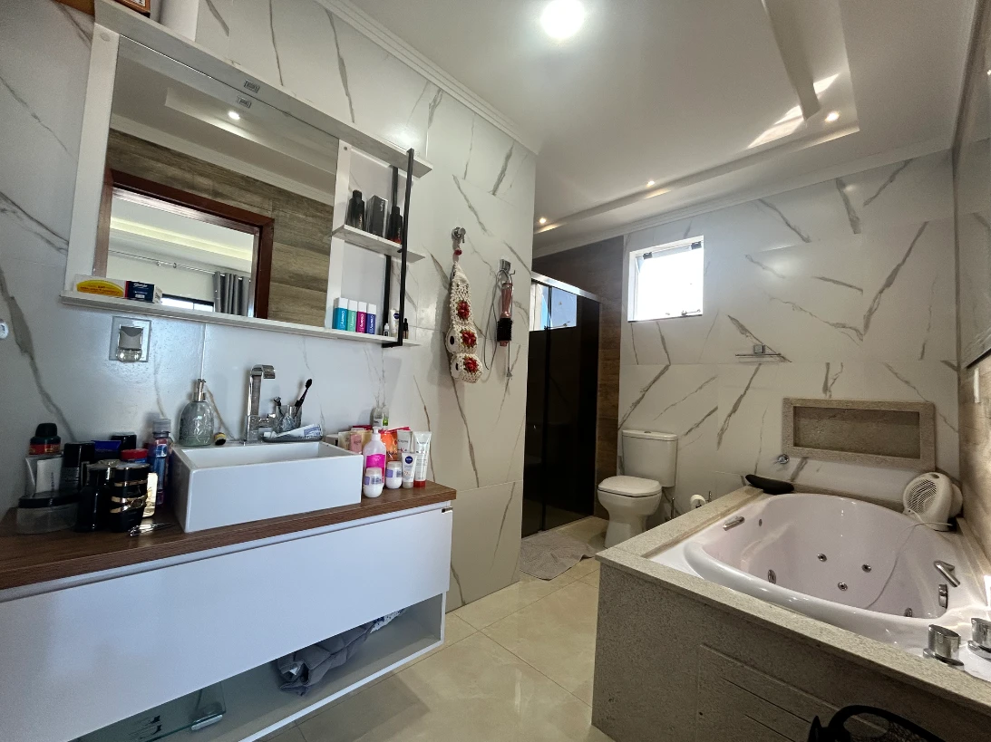 Sobrado Geminado em Aririú, Palhoça. 3 quartos, 209m². Imagem 9 de 17