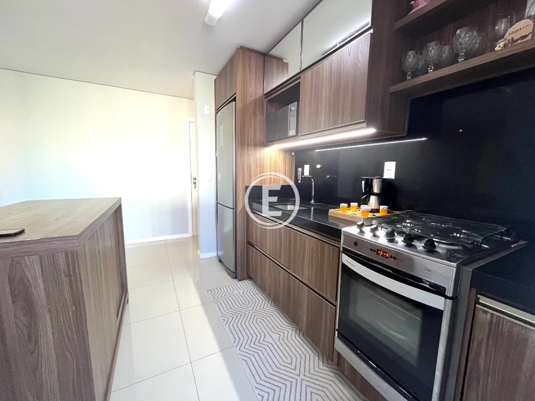 Apartamento em Kobrasol, São José. 2 quartos, 81m². Imagem 4 de 17