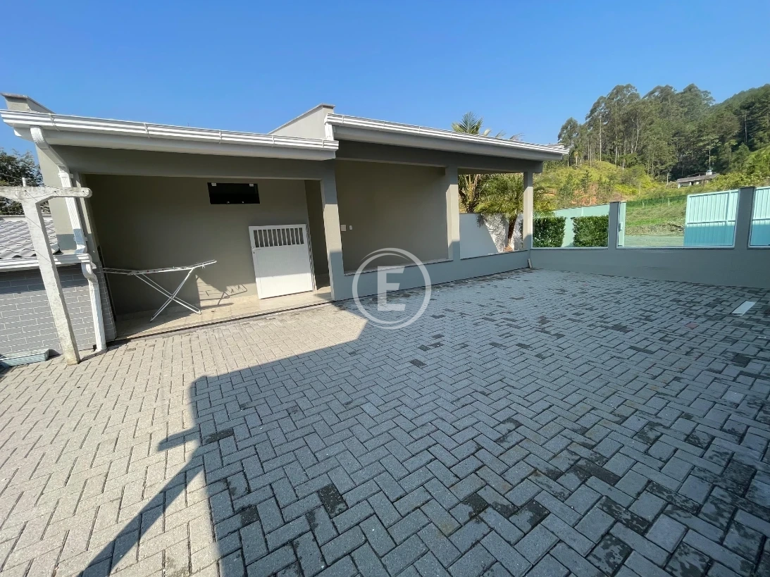 Casa em Caldas da Imperatriz, Santo Amaro da Imperatriz. 3 quartos, 432m². Imagem 29 de 31