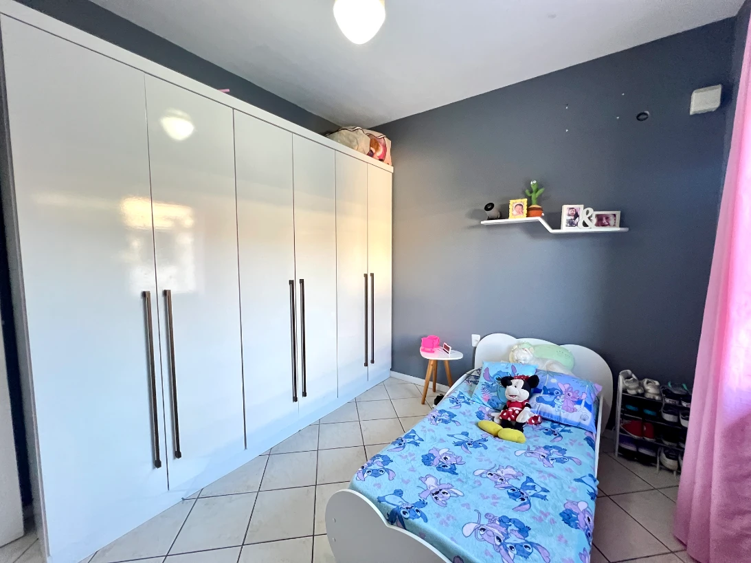 Casa em Bom Viver, Biguaçu. 3 quartos, 177m². Imagem 16 de 27