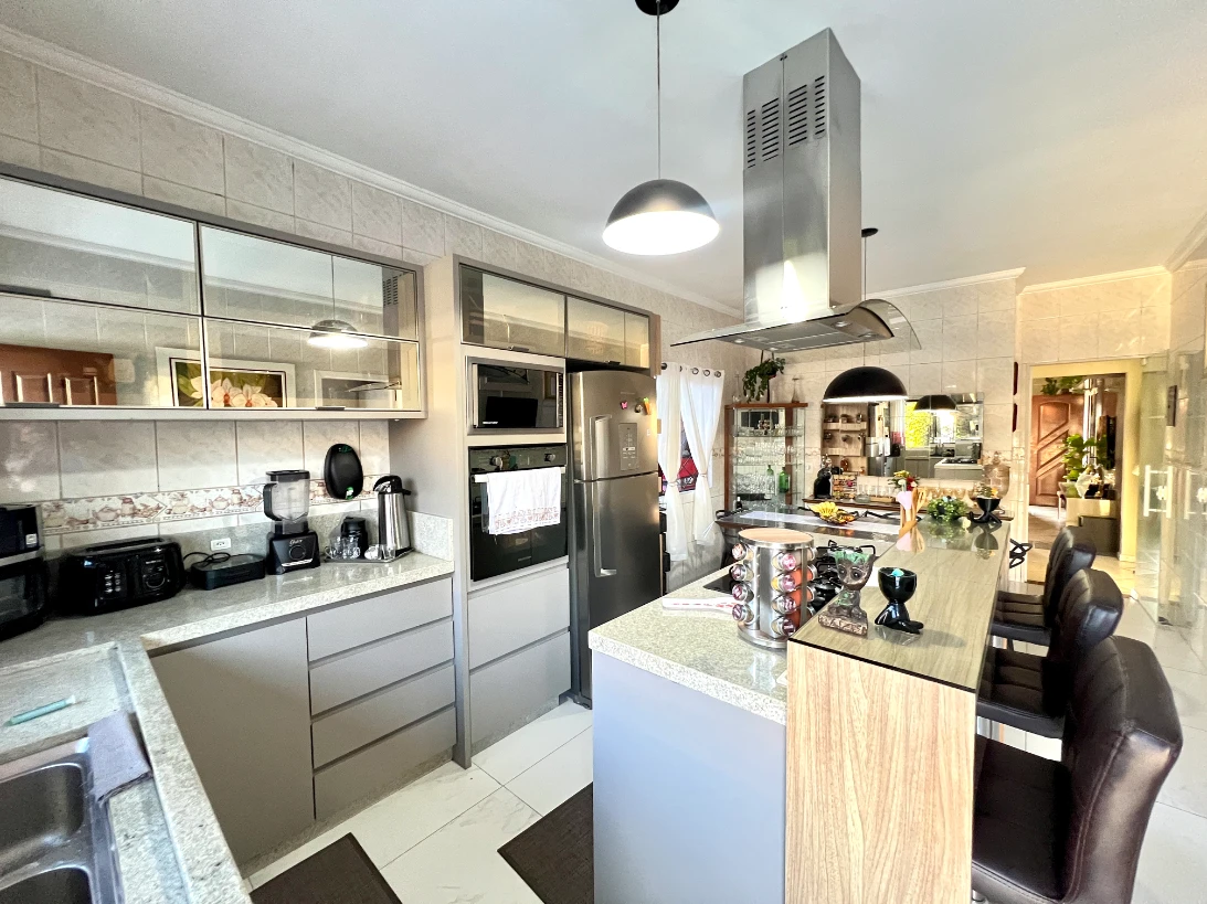 Casa em Bom Viver, Biguaçu. 3 quartos, 177m². Imagem 9 de 27