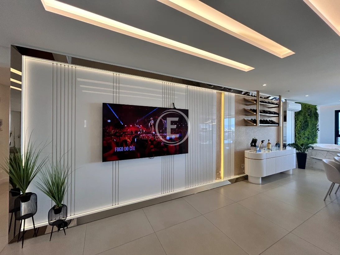 Apartamento em Centro, Palhoça. 3 quartos, 141m². Imagem 1 de 21