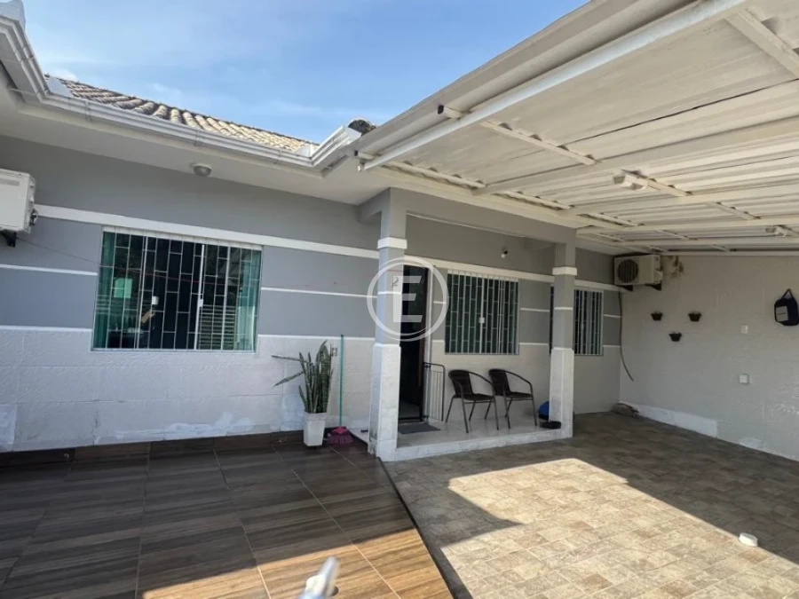 Casa Geminada em Barra do Aririú, Palhoça. 3 quartos, 70m². Imagem 1 de 6