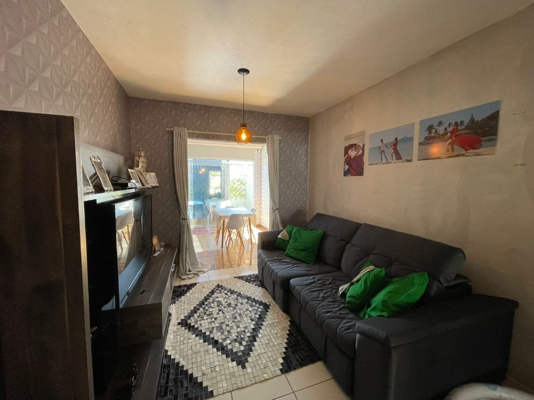 Casa Geminada em Bela Vista, Palhoça. 3 quartos, 80m². Imagem 2 de 20