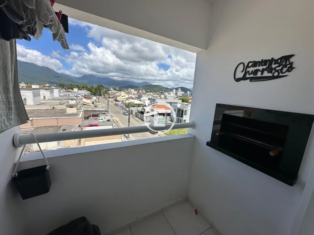 Apartamento em Aririú, Palhoça. 2 quartos, 70m². Imagem 4 de 8