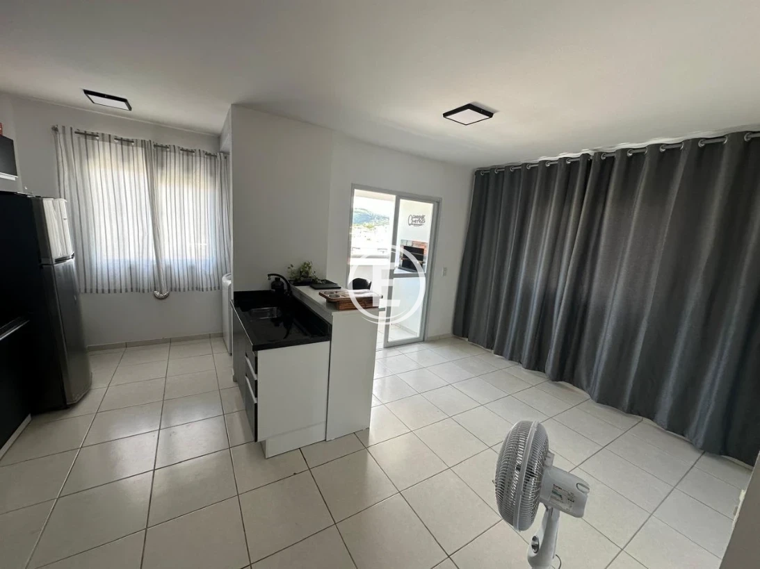 Apartamento em Aririú, Palhoça. 2 quartos, 70m². Imagem 3 de 8