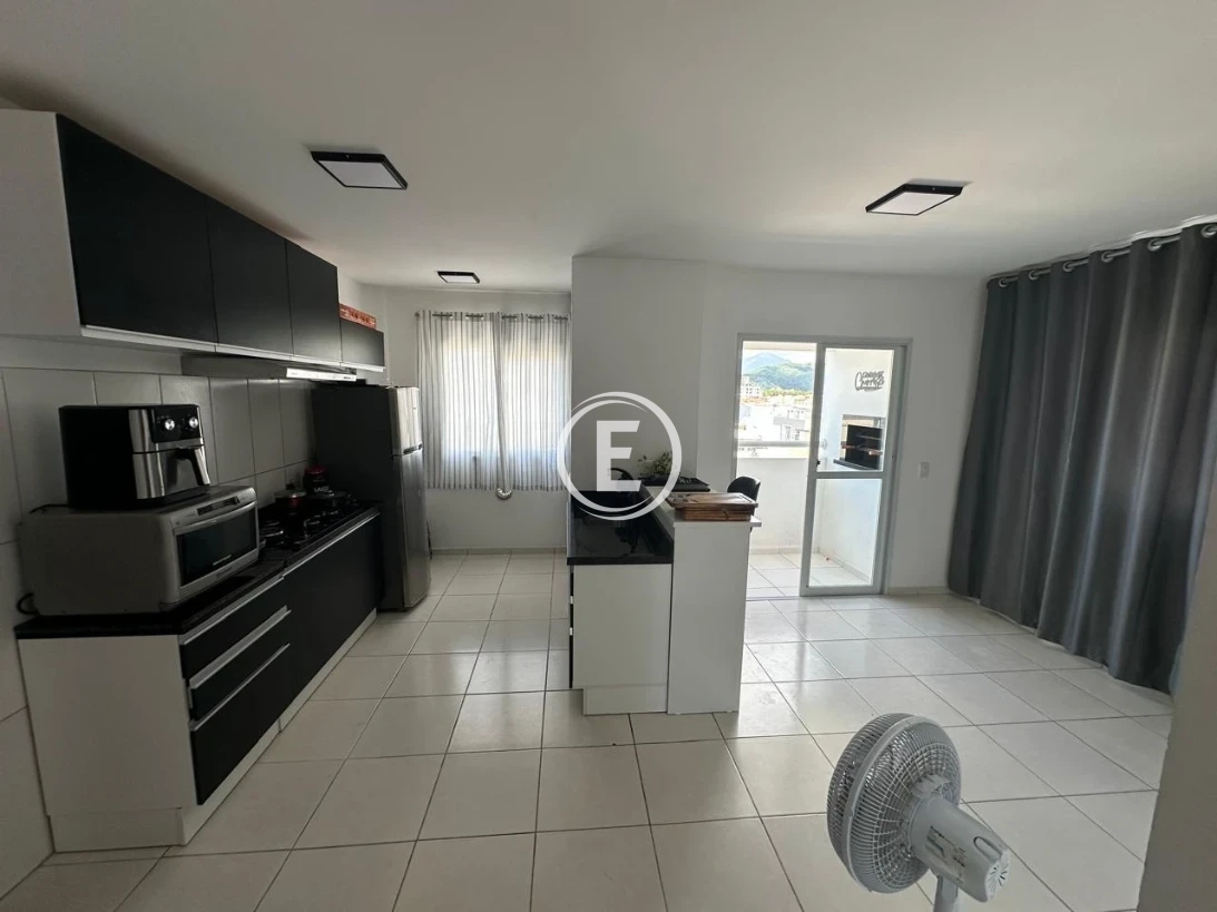 Apartamento em Aririú, Palhoça. 2 quartos, 70m². Imagem 2 de 8