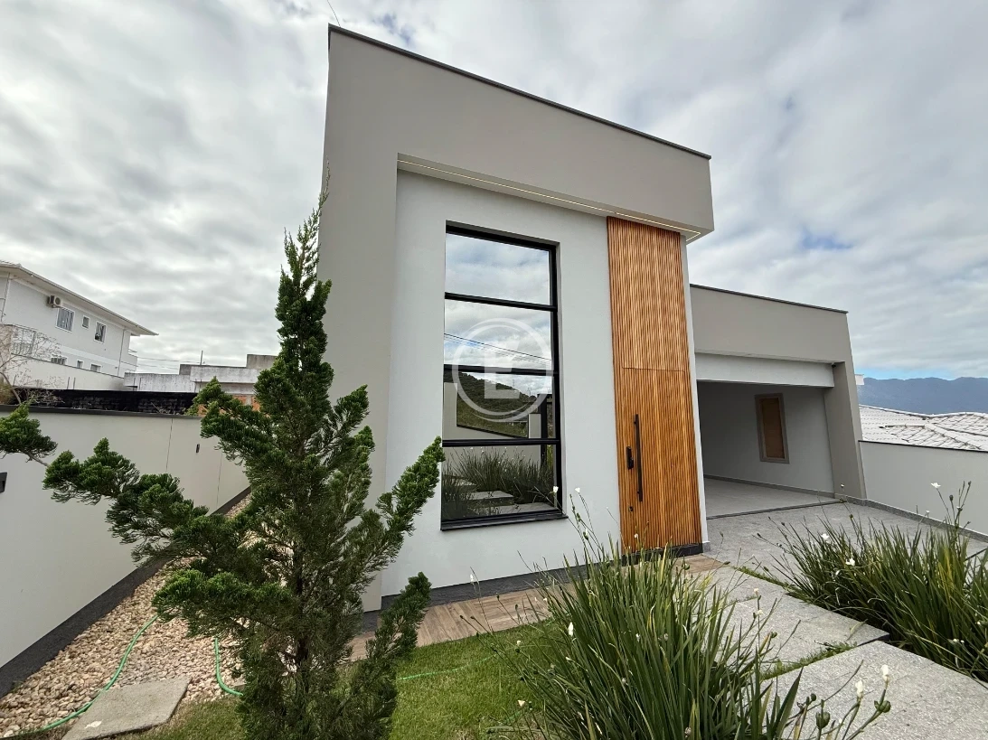 Casa em São Sebastião, Palhoça. 3 quartos, 140m². Imagem 2 de 14