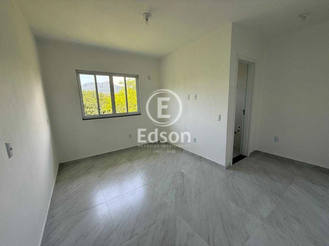 Apartamento em Sertão do Maruim, São José. 3 quartos, 73m². Imagem 3 de 8