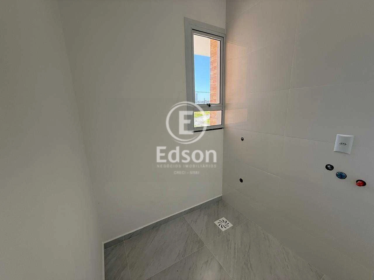 Apartamento em Sertão do Maruim, São José. 3 quartos, 73m². Imagem 5 de 8