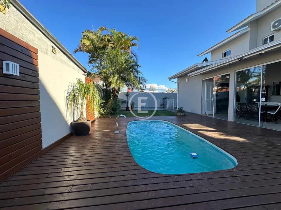 Casa em Centro, Palhoça. 3 quartos, 190m². Imagem 16 de 18