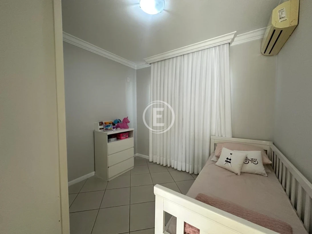 Casa em Centro, Palhoça. 3 quartos, 190m². Imagem 12 de 18