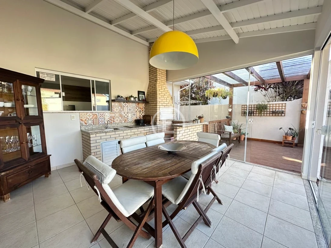 Casa em Centro, Palhoça. 3 quartos, 190m². Imagem 15 de 18