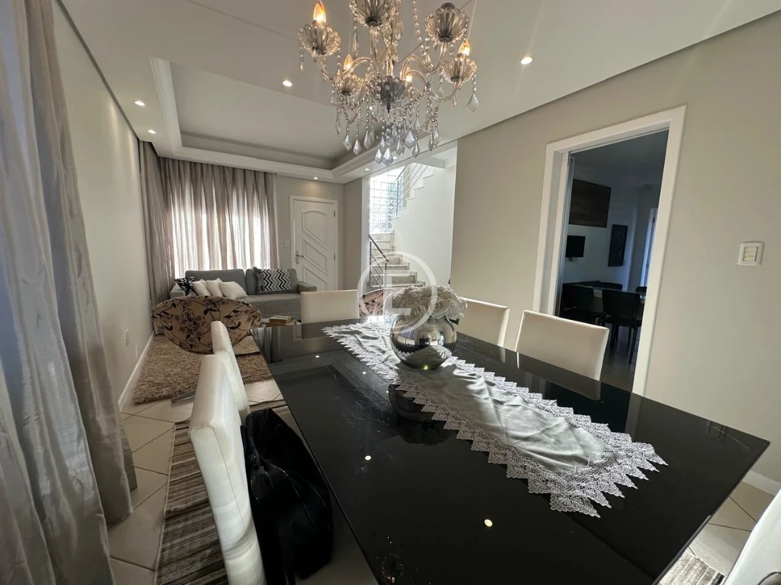 Casa em Centro, Palhoça. 3 quartos, 190m². Imagem 4 de 18