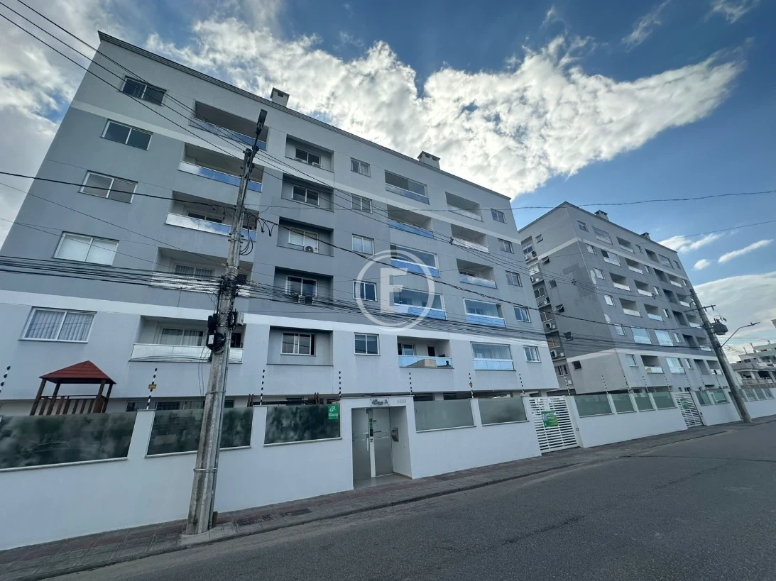 Apartamento em Aririú, Palhoça. 2 quartos, 58m². Imagem 1 de 13