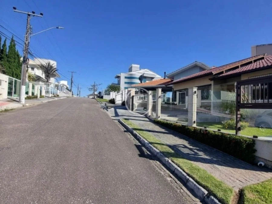 Casa em Pedra Branca, Palhoça. 3 quartos, 135m². Imagem 1 de 25