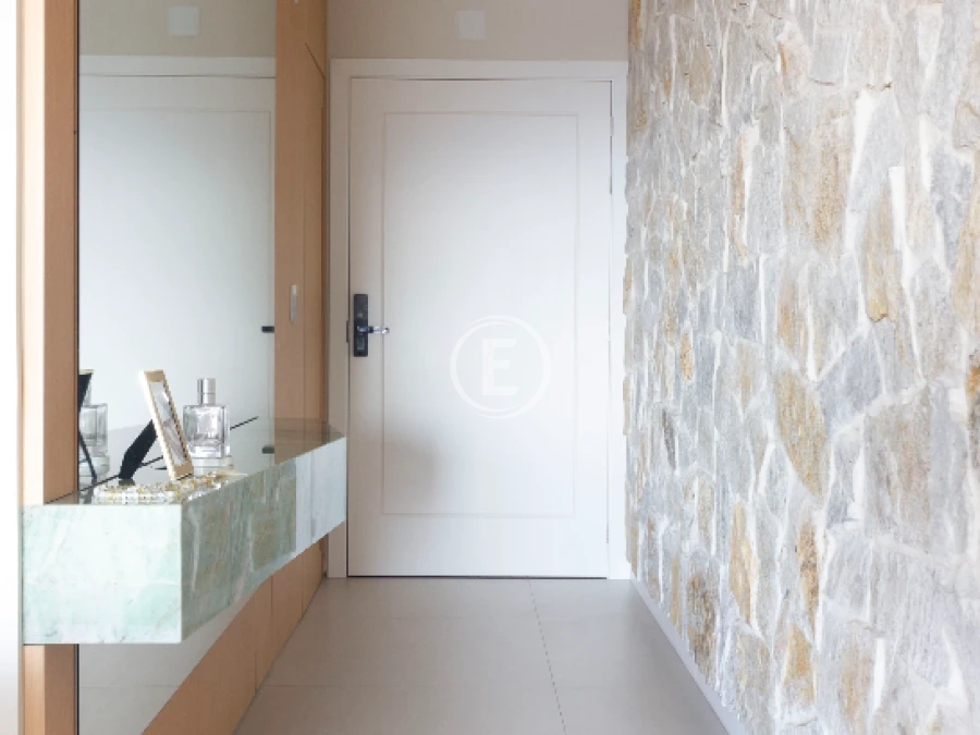 Apartamento em Pedra Branca, Palhoça. 3 quartos, 140m². Imagem 2 de 18