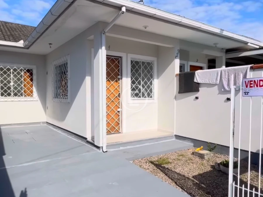 Casa Geminada em São Sebastião , Palhoça . 2 quartos, 0m². Imagem 1 de 10
