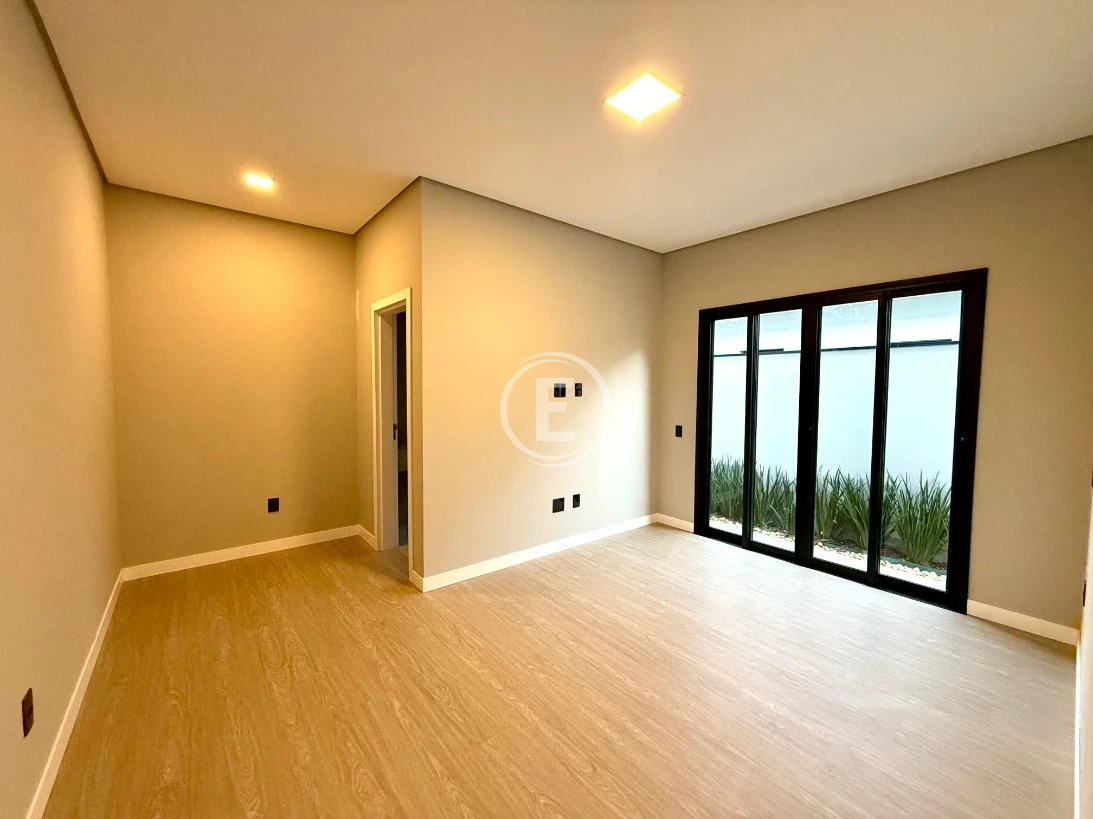 Casa em Sertão do Maruim, São José. 3 quartos, 210m². Imagem 6 de 12