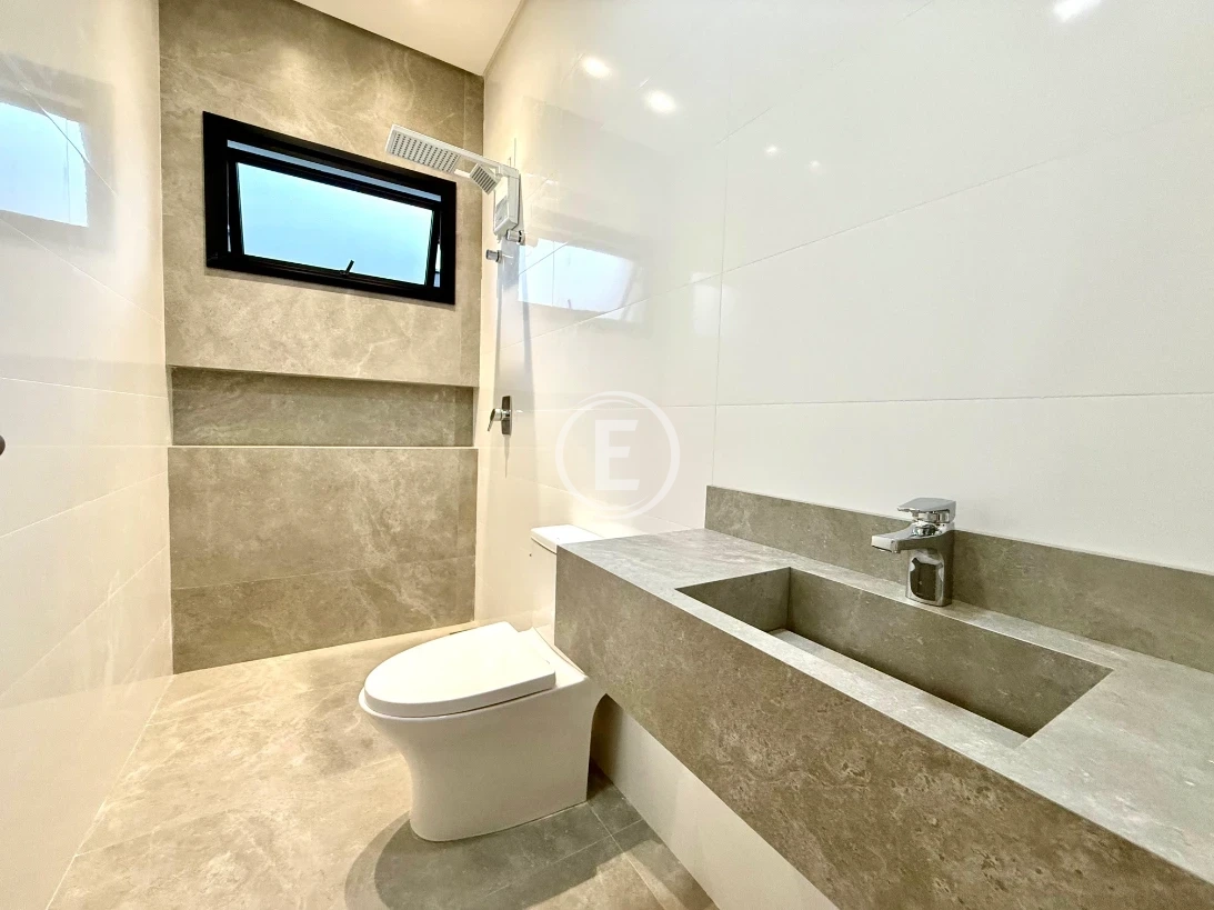 Casa em Sertão do Maruim, São José. 3 quartos, 210m². Imagem 7 de 12