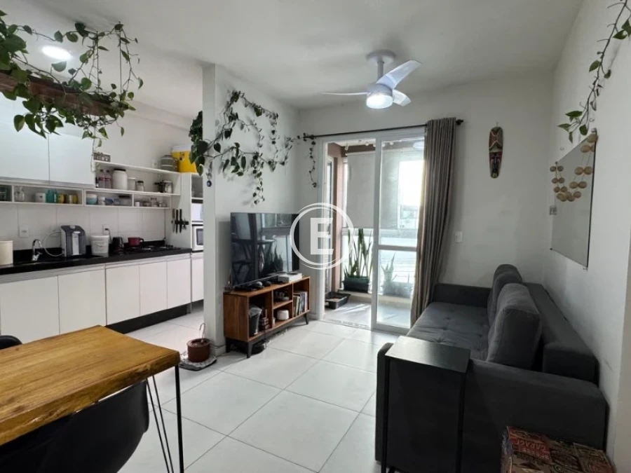Apartamento em Centro, São José. 1 quartos, 60m². Imagem 1 de 8