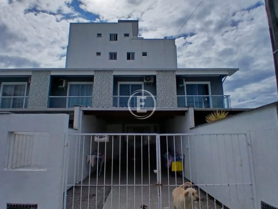 Sobrado Geminado em Nova Palhoça , Palhoça . 2 quartos, 69m². Imagem 1 de 19