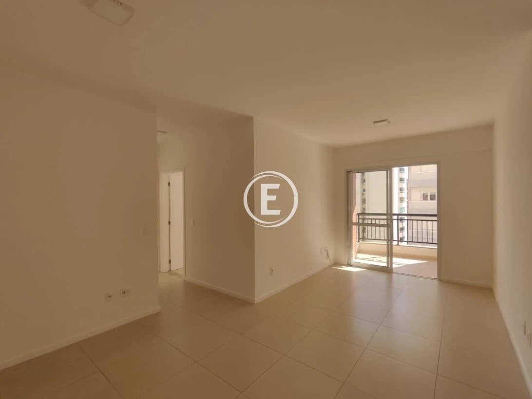 Apartamento em Kobrasol, São José. 2 quartos, 75m². Imagem 3 de 23