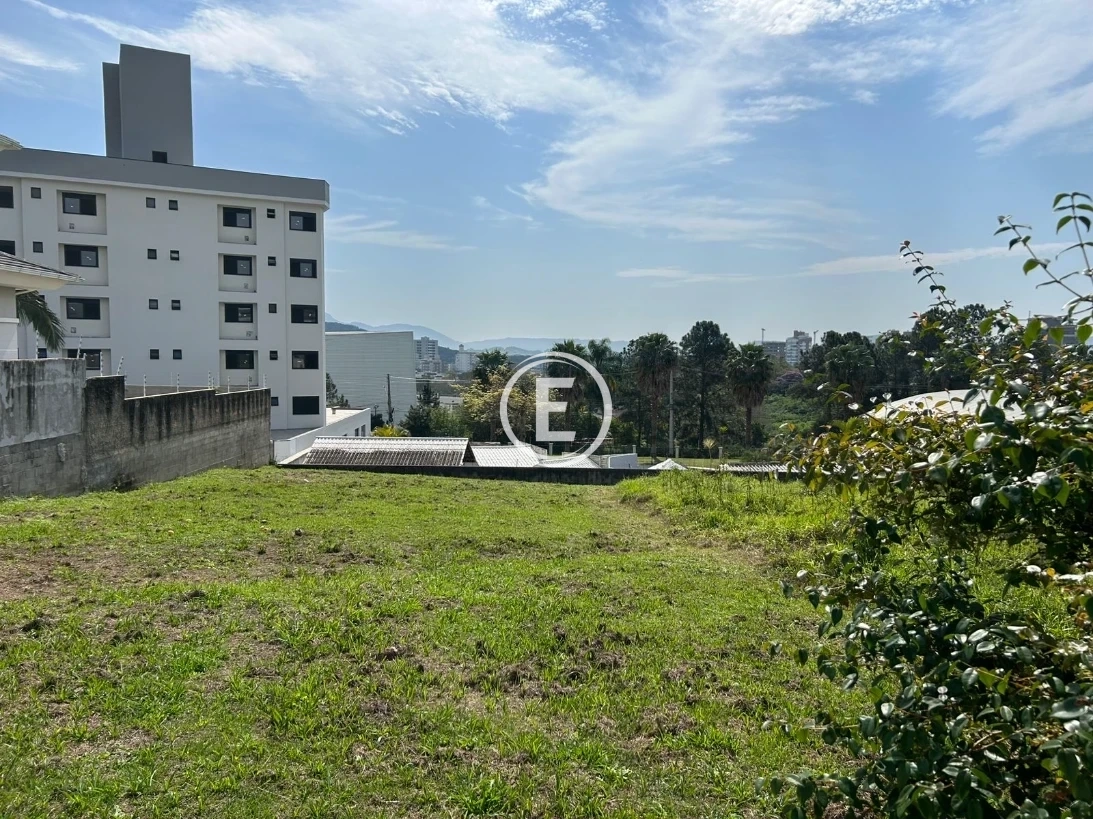 Terreno em Pedra Branca, Palhoça. 0 quartos, 0m². Imagem 3 de 4