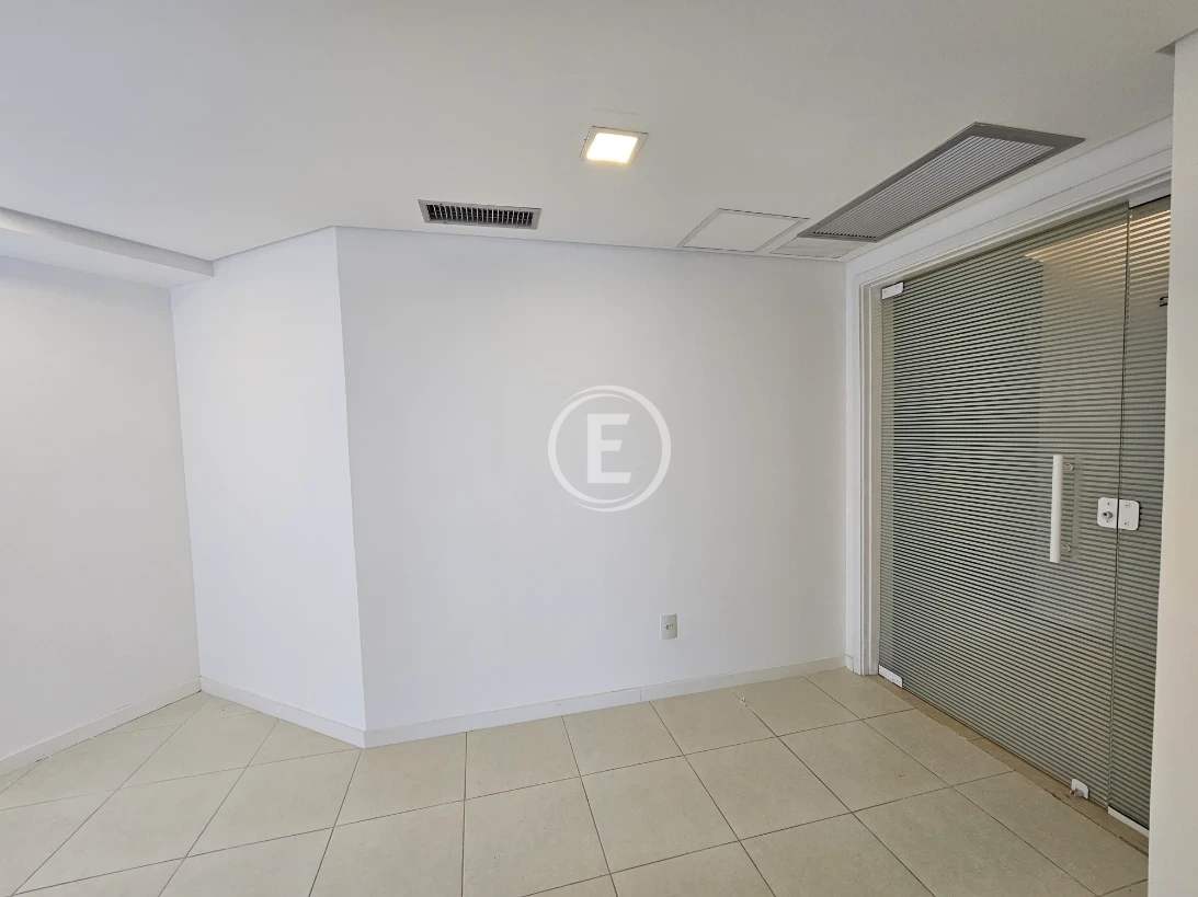 Escritório/Sala em Pedra Branca, Palhoça. 0 quartos, 62m². Imagem 6 de 20