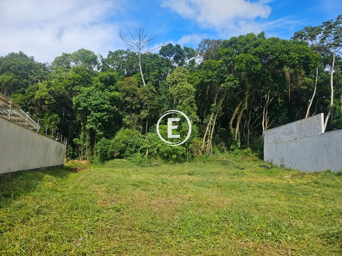Terreno em Pedra Branca, Palhoça. 0 quartos, 0m². Imagem 1 de 24