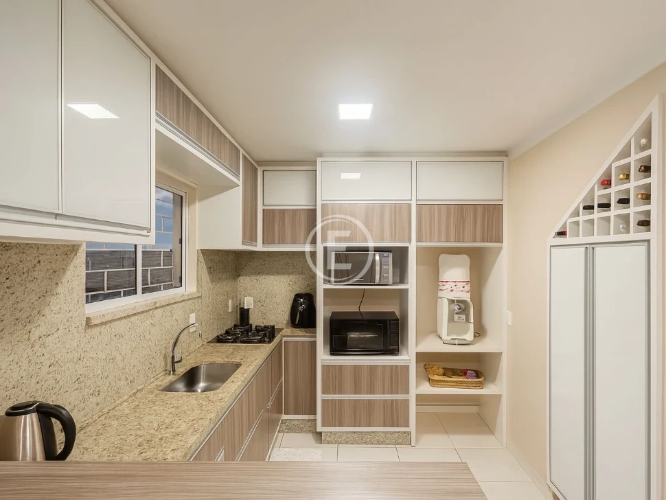 Sobrado Geminado em Pagani, Palhoça. 3 quartos, 130m². Imagem 3 de 13