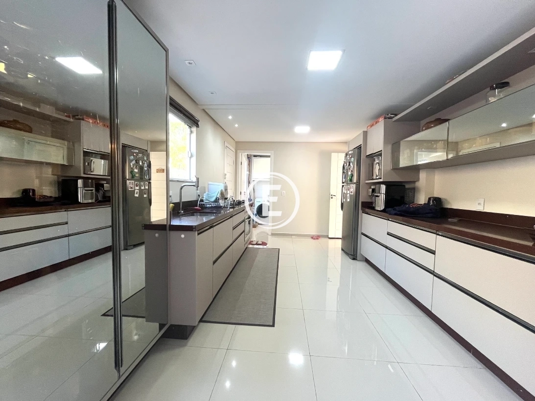 Casa em Roçado, São José. 3 quartos, 210m². Imagem 5 de 32