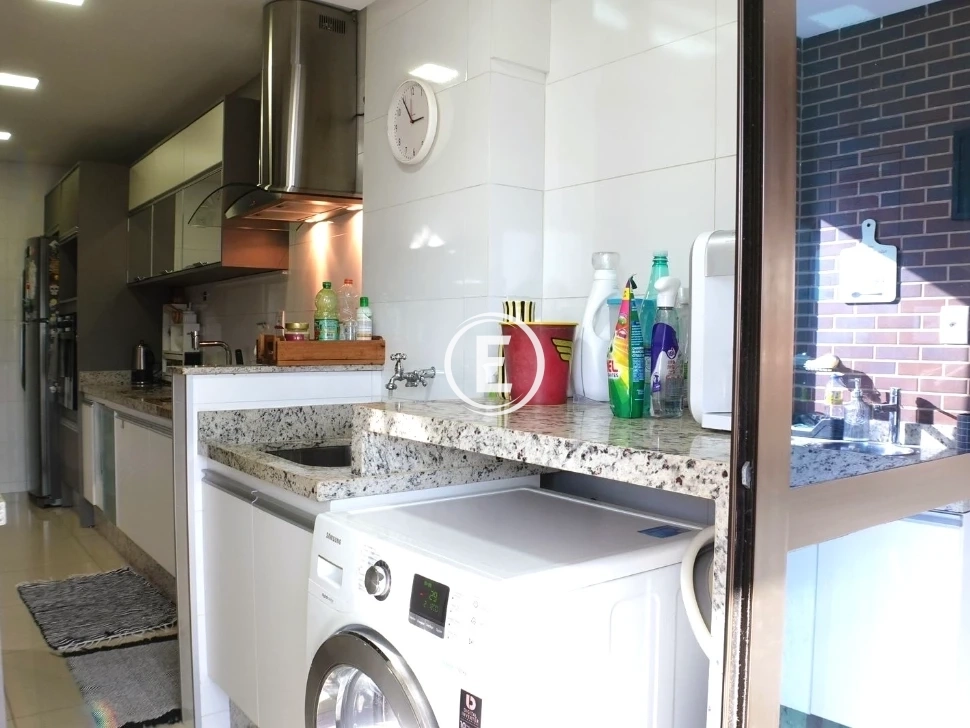 Apartamento em Kobrasol, São José. 3 quartos, 118m². Imagem 3 de 27