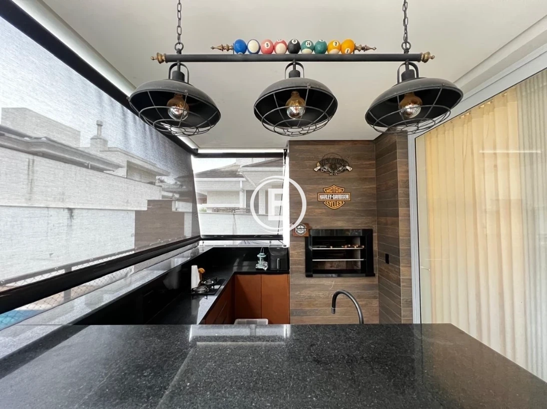 Casa em Pedra Branca, Palhoça. 3 quartos, 310m². Imagem 13 de 17