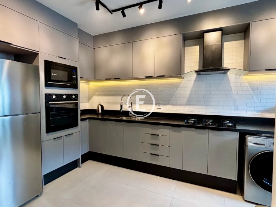 Apartamento em Pedra Branca, Palhoça. 2 quartos, 57m². Imagem 1 de 14